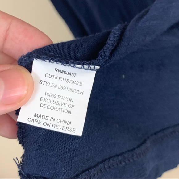 Altar’d State crochet/embroidery slit back tank/sleeveless top - Picture 7 of 9